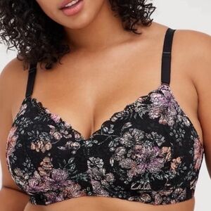 NWT Torrid Lightly Lined Everyday Wire Free Bra 360 Back Smoothing Lace Floral